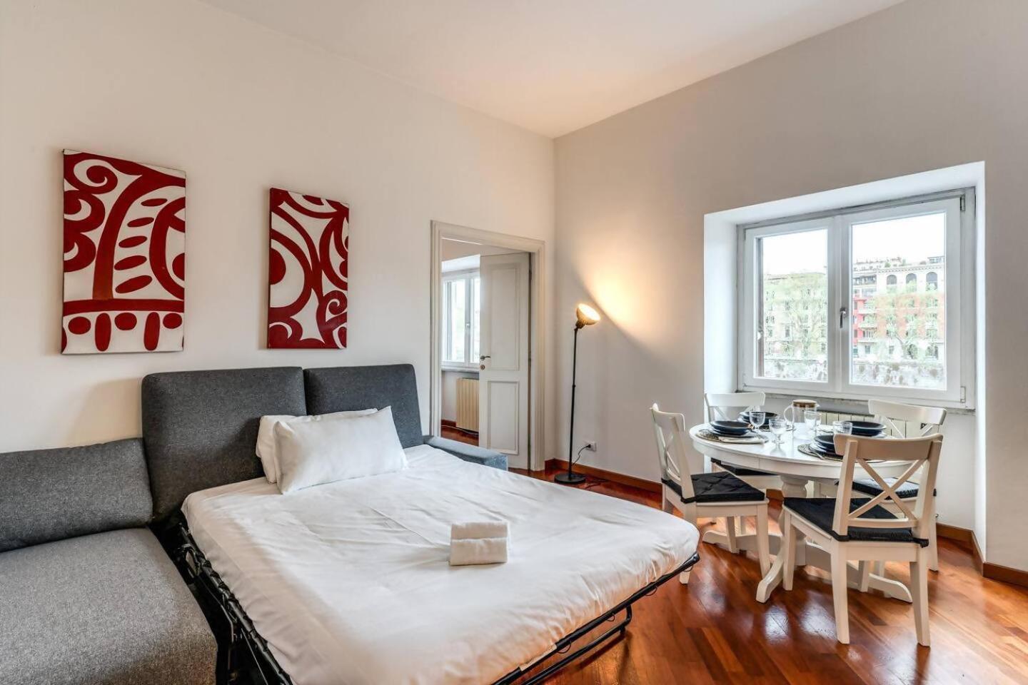 Splendid Flat On The Tiber River Roma Dış mekan fotoğraf